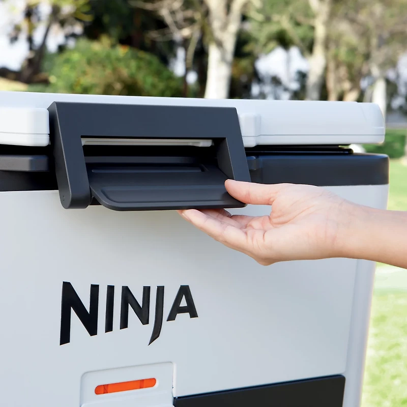 Ninja FrostVault 30qt Hard Cooler with Dry Zone