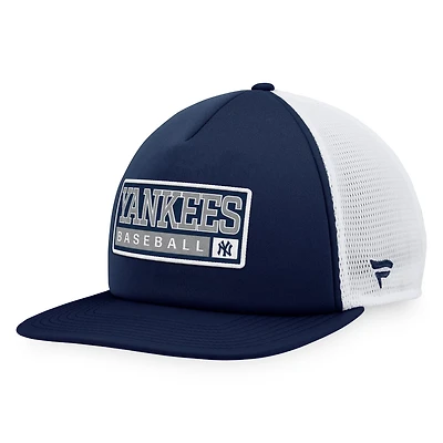 Majestic White New York Yankees Foam Trucker Snapback Hat