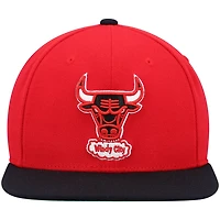 Mitchell  Ness /Black Chicago Bulls Hardwood Classics Team Two-Tone 20 Snapback Hat