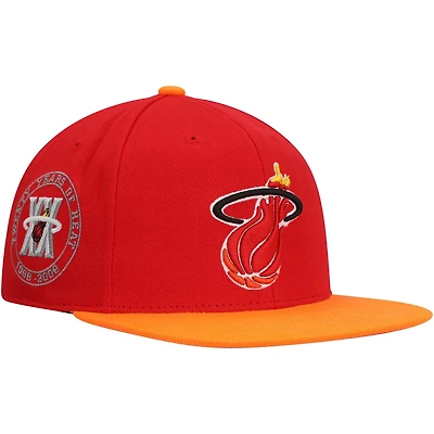 Mitchell  Ness /Orange Miami Heat Hardwood Classics Team Side Fitted Hat