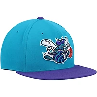 Mitchell  Ness /Purple Charlotte Hornets Hardwood Classics Team Two-Tone 20 Snapback Hat