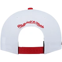 Mitchell  Ness /Red Chicago Bulls Hardwood Classics Snapback Hat