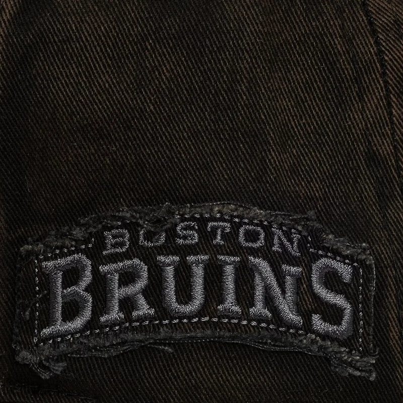 Mitchell  Ness Boston Bruins Downtown Snow Wash Pro-Crown Adjustable Hat