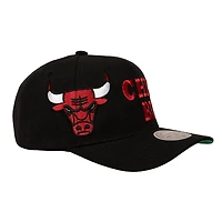 Mitchell  Ness Chicago Bulls Busted Logo Wordmark Wrap-Around Pro Pinch Adjustable Hat
