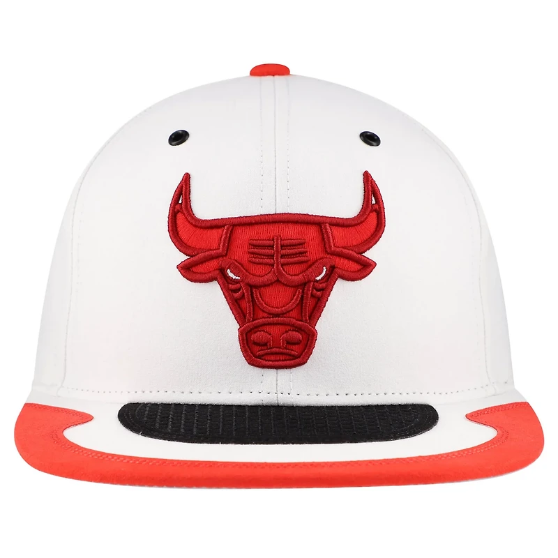 Mitchell Ness Chicago Bulls Day 4 Snapback Hat