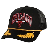 Mitchell  Ness Chicago Bulls Hardwood Classics Gold Leaf Mesh Trucker Snapback Hat
