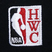Mitchell  Ness Chicago Bulls Hardwood Classics Legendary Away Pro-Pinch Adjustable Hat