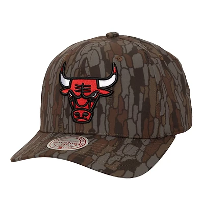 Mitchell  Ness Chicago Bulls Hidden Pro-Crown Adjustable Hat