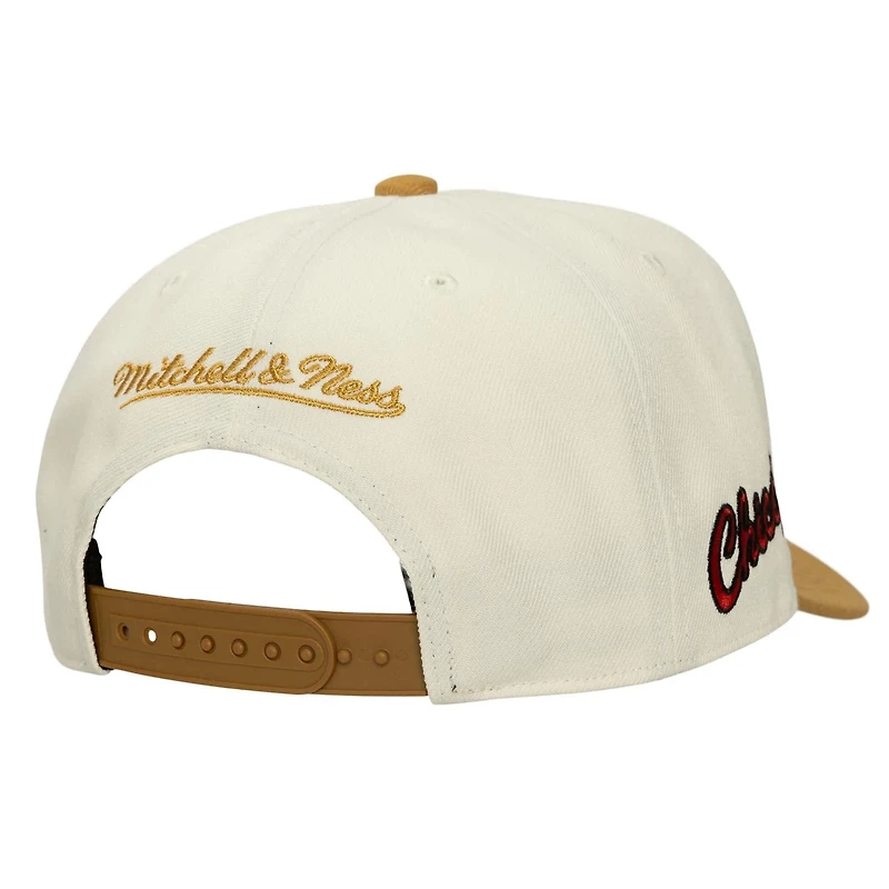 Mitchell  Ness Chicago Bulls Ochre Dusted Double Two-Toned Pro Crown Adjustable Hat
