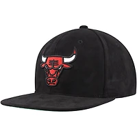 Mitchell  Ness Chicago Bulls Sweet Suede Snapback Hat