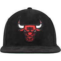 Mitchell  Ness Chicago Bulls Sweet Suede Snapback Hat