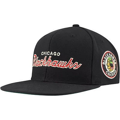 Mitchell  Ness Chicago hawks Core Team Script 20 Snapback Hat