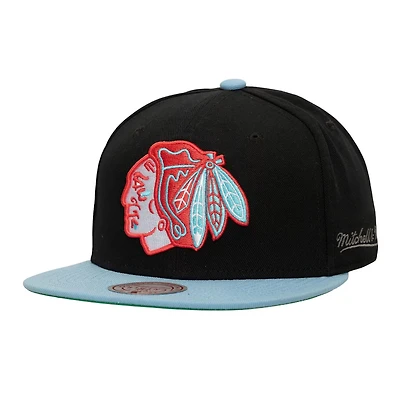 Mitchell  Ness Chicago hawks Core Team Special Snapback Hat