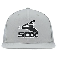 Mitchell  Ness Chicago White Sox Cooperstown Collection Basic Flip Snapback Hat