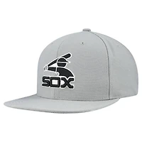 Mitchell  Ness Chicago White Sox Cooperstown Collection Basic Flip Snapback Hat