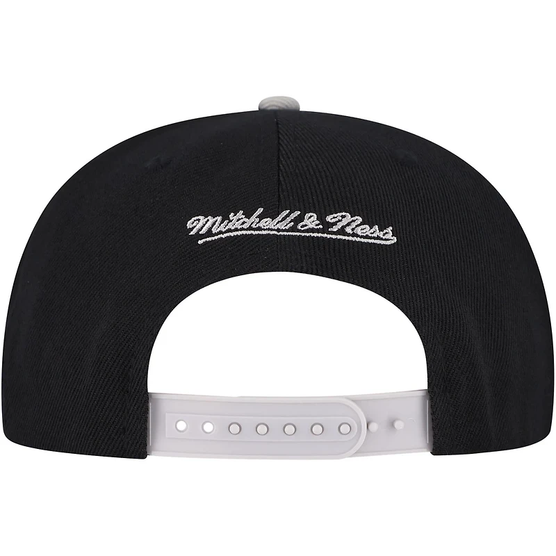 Mitchell  Ness Chicago White Sox Rise Up Snapback Hat