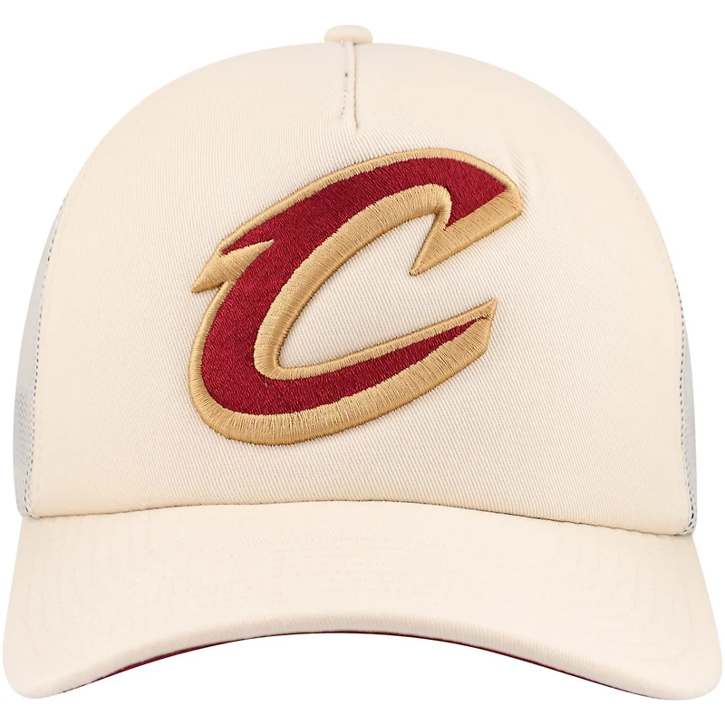 Mitchell  Ness Cleveland Cavaliers Trucker Adjustable Hat