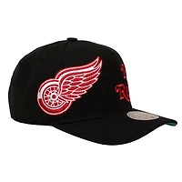 Mitchell  Ness Detroit Red Wings Busted Logo Wordmark Wrap-Around Pro Pinch Adjustable Hat