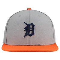 Mitchell  Ness Detroit Tigers Basic Flip Snapback Hat