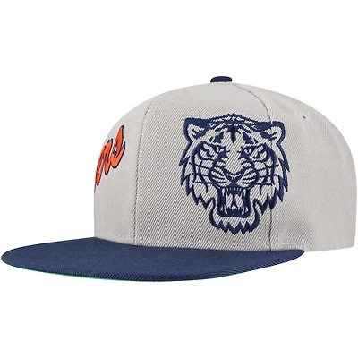 Mitchell  Ness Detroit Tigers Knock Out Panel Snapback Hat