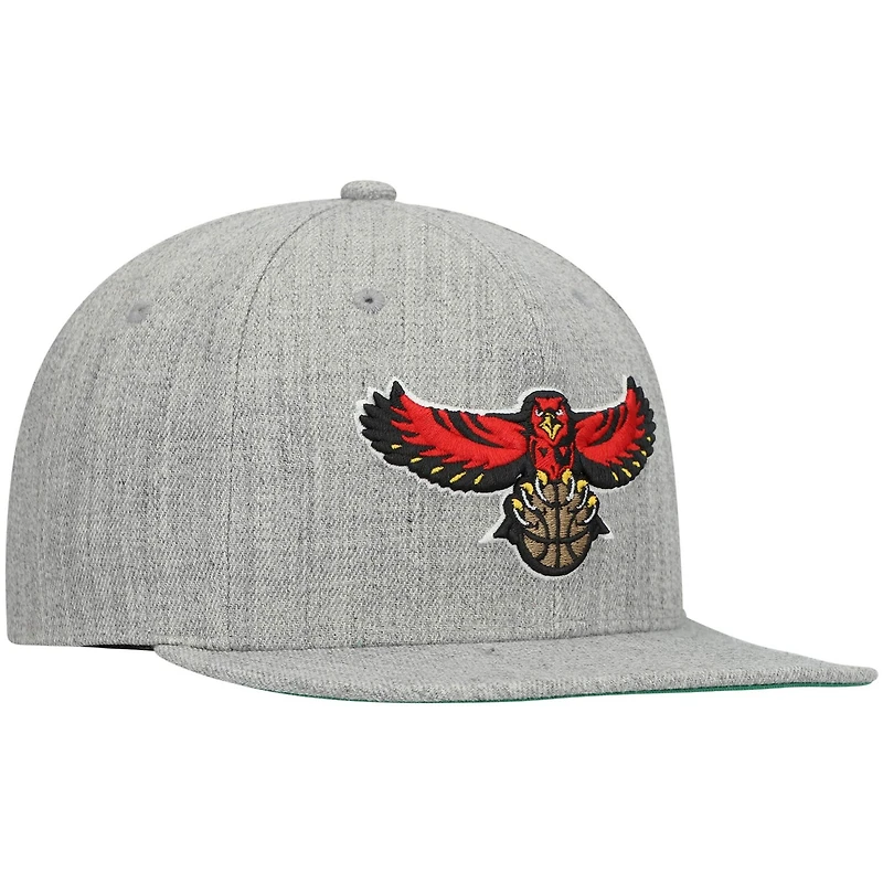 Mitchell  Ness Heathered Gray Atlanta Hawks Hardwood Classics Team 20 Snapback Hat