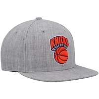 Mitchell  Ness Heathered Gray New York Knicks Hardwood Classics Team 20 Snapback Hat