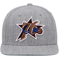 Mitchell  Ness Heathered Gray Philadelphia 76ers Hardwood Classics Team 20 Snapback Hat