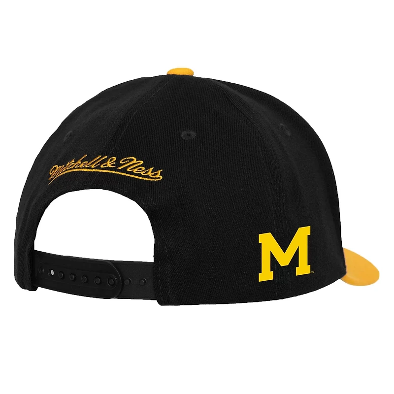 Mitchell  Ness Michigan Wolverines Team Script 20 Snapback Hat
