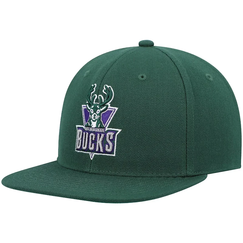 Mitchell Ness Milwaukee Bucks Hardwood Classics Team Ground 20 Snapback Hat