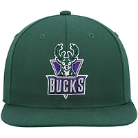 Mitchell  Ness Milwaukee Bucks Hardwood Classics Team Ground 20 Snapback Hat