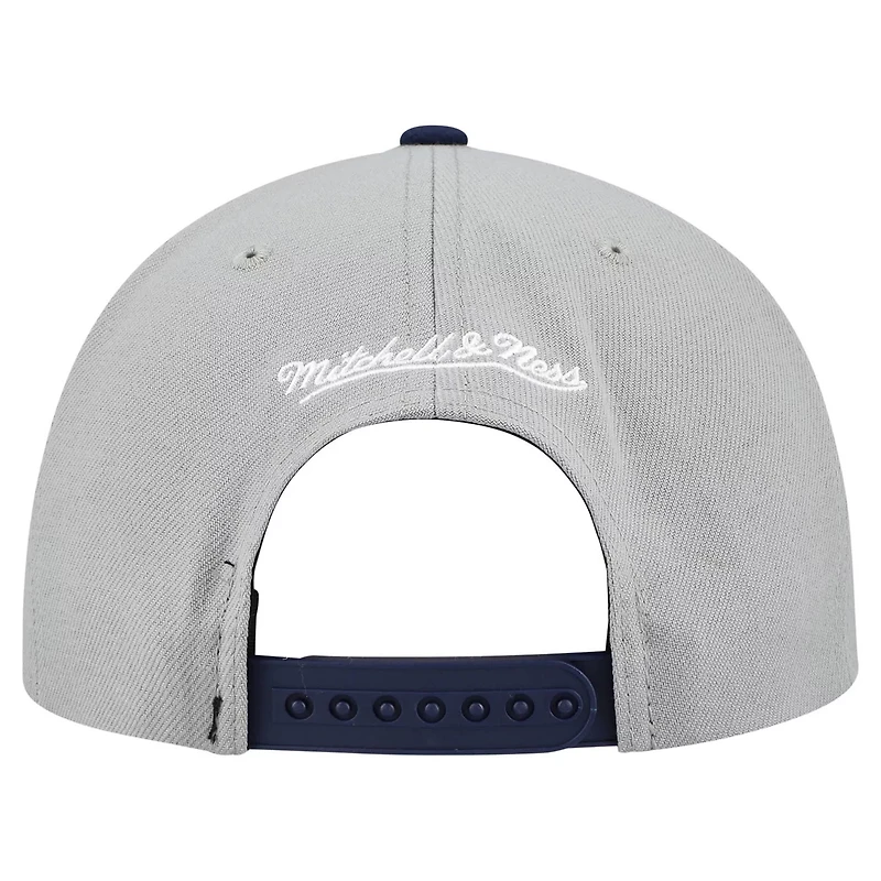 Mitchell  Ness Minnesota Twins Cooperstown Collection Basic Flip Snapback Hat