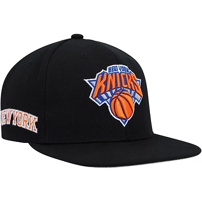 Mitchell Ness New York Knicks Side Core 20 Snapback Hat
