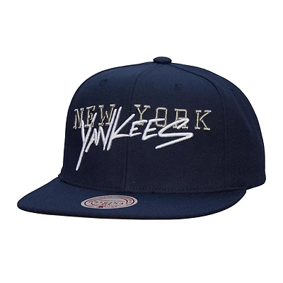 Mitchell  Ness New York Yankees Team Tagged Snapback Hat