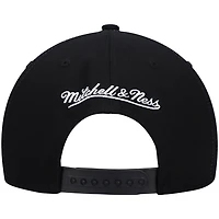 Mitchell  Ness Philadelphia 76ers Hardwood Classics Retro Bolt Deadstock Snapback Hat
