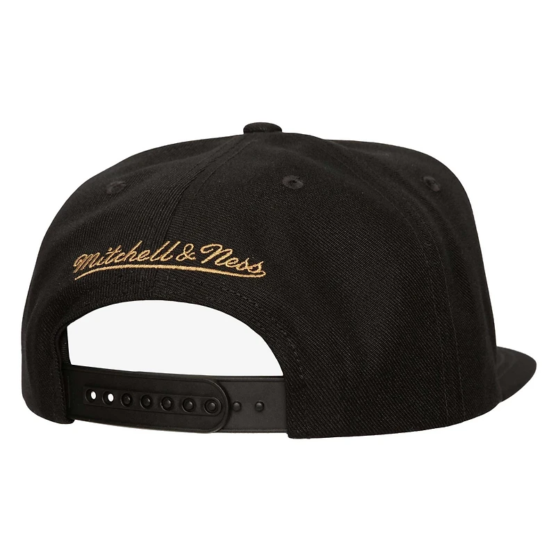 Mitchell  Ness Philadelphia 76ers Shattered Snapback Hat