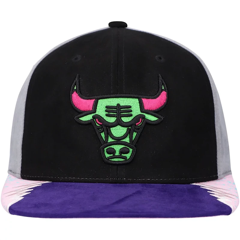 Mitchell  Ness Pink Chicago Bulls Day 5 Snapback Hat