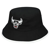 Mitchell  Ness Red Chicago Bulls Flip It Reversible Bucket Hat