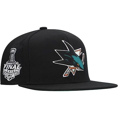 Mitchell  Ness San Jose Sharks Core Top Spot Snapback Hat