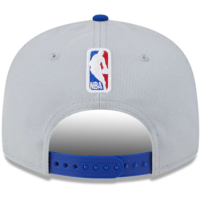 New Era / New York Knicks Tip-Off Two-Tone 9FIFTY Snapback Hat