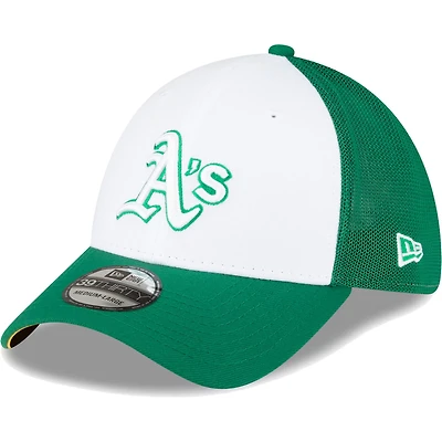 New Era / Oakland Athletics 2023 On-Field Batting Practice 39THIRTY Flex Hat