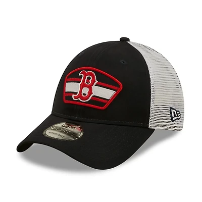 New Era /White Boston Red Sox Logo Patch 9FORTY Trucker Snapback Hat