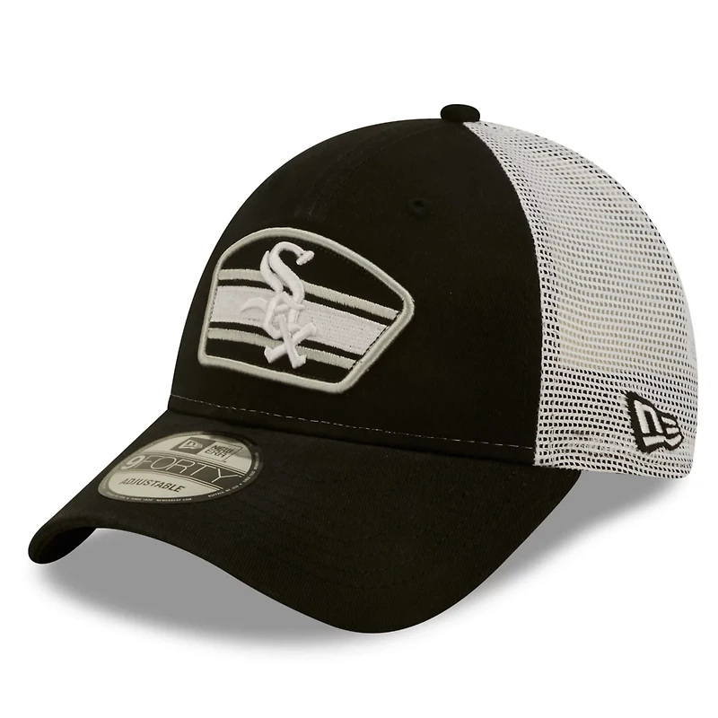 New Era /White Chicago White Sox Logo Patch 9FORTY Trucker Snapback Hat
