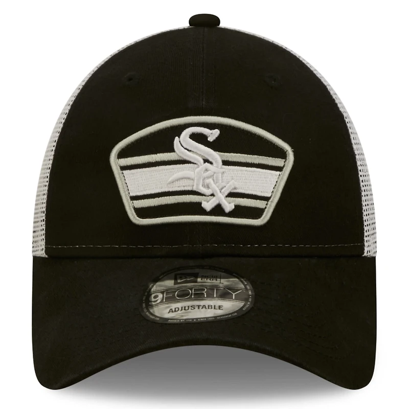 New Era /White Chicago White Sox Logo Patch 9FORTY Trucker Snapback Hat