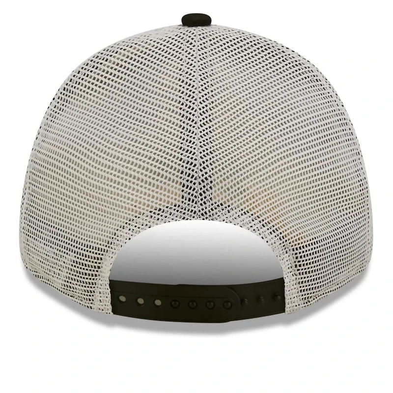 New Era /White Chicago White Sox Logo Patch 9FORTY Trucker Snapback Hat