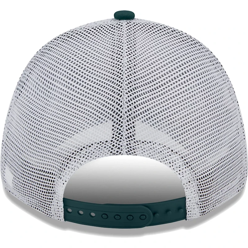 New Era /White Oakland Athletics Logo Patch 9FORTY Trucker Snapback Hat