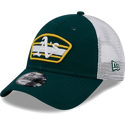 New Era /White Oakland Athletics Logo Patch 9FORTY Trucker Snapback Hat