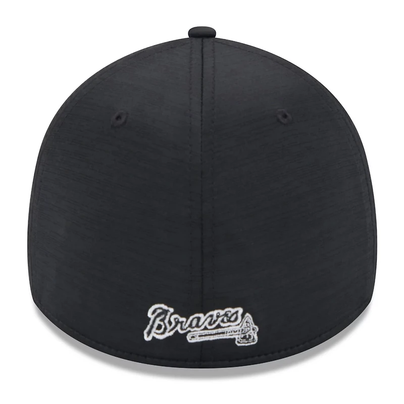 New Era Atlanta Braves 2024 Clubhouse 39THIRTY Flex Fit Hat