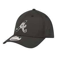 New Era Atlanta Braves Metallic 39THIRTY M-Crown Flex Hat