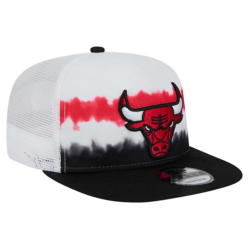 New Era Black Chicago Bulls Dip-Dye 9FIFTY A-Frame Trucker Snapback Hat