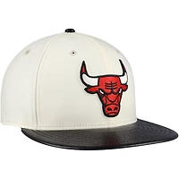 New Era Black Chicago Bulls Faux Leather Visor Two-Tone 59FIFTY Fitted Hat